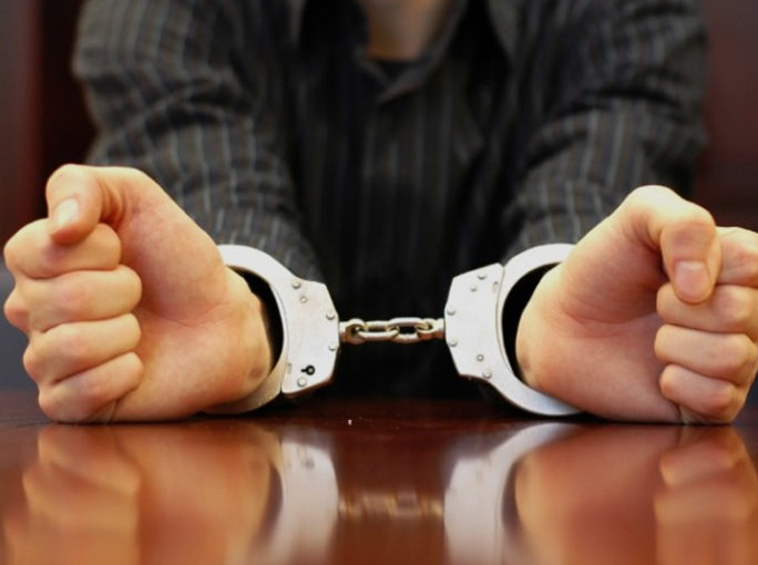 Handcuffs Bail Bonds